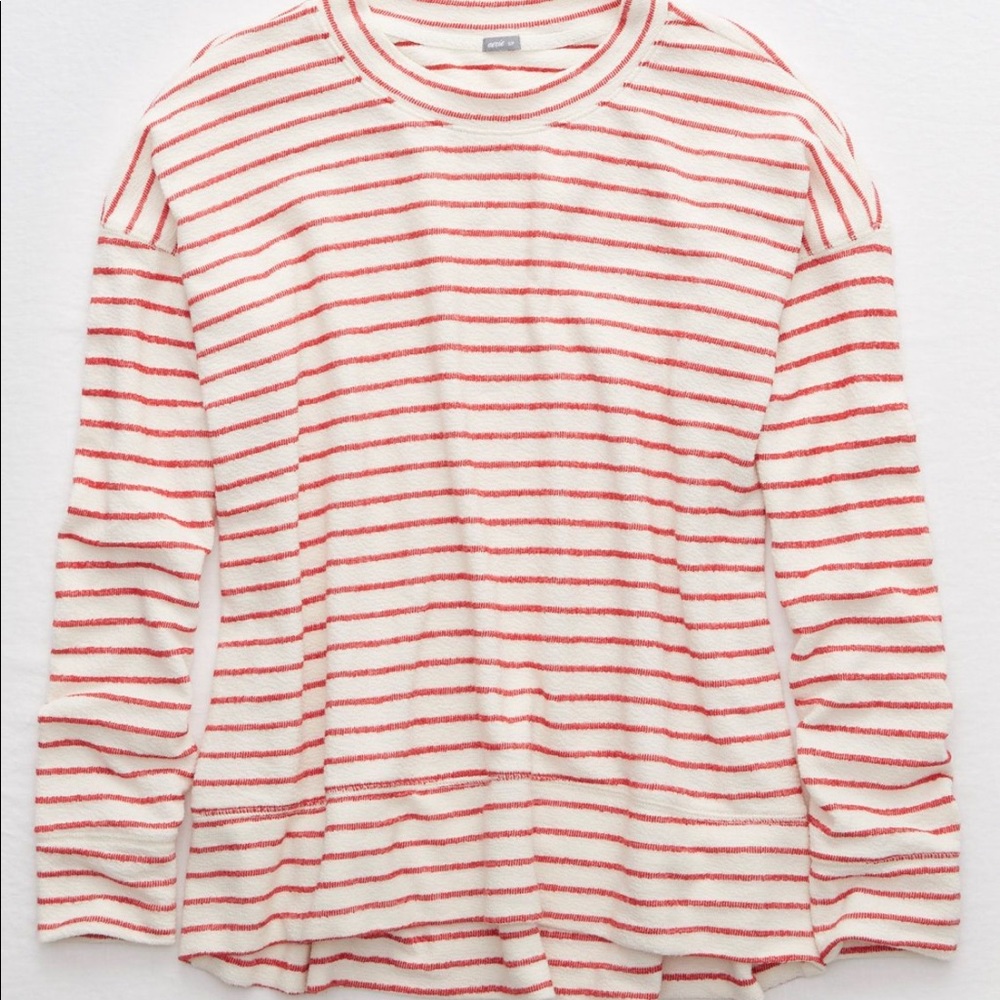 Aerie 2019 beach fleece in stripe, XL, NWT.